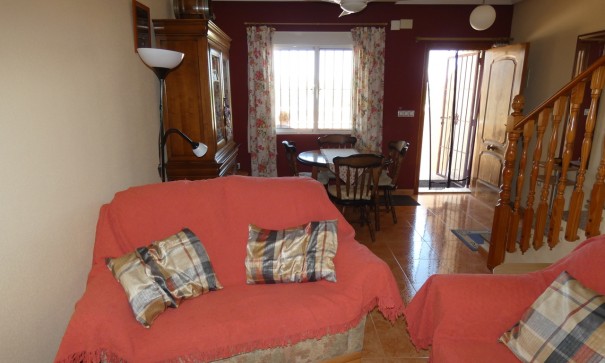 Sale - Town house -
Algorfa