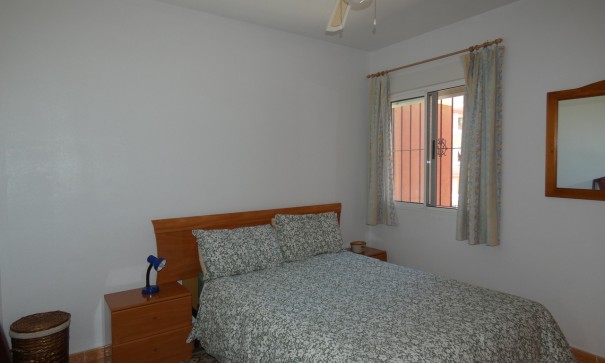 Sale - Town house -
Algorfa