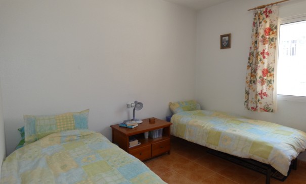 Sale - Town house -
Algorfa