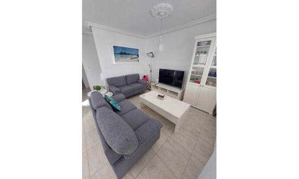 Resale - Doppelhaushälfte -
Los Altos