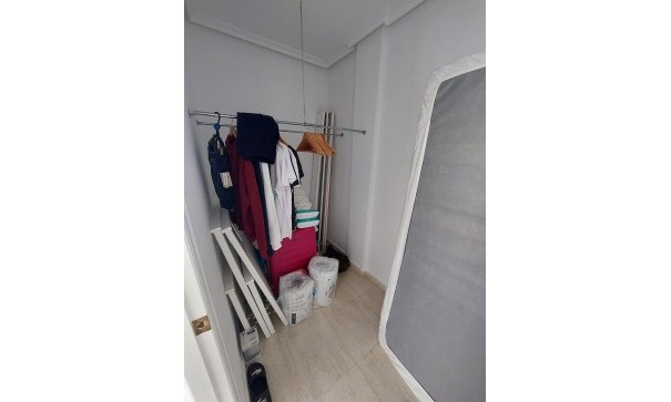 Resale - Doppelhaushälfte -
Los Altos