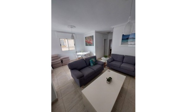 Resale - Doppelhaushälfte -
Los Altos