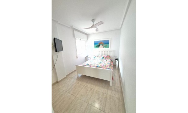 Resale - Doppelhaushälfte -
Los Altos