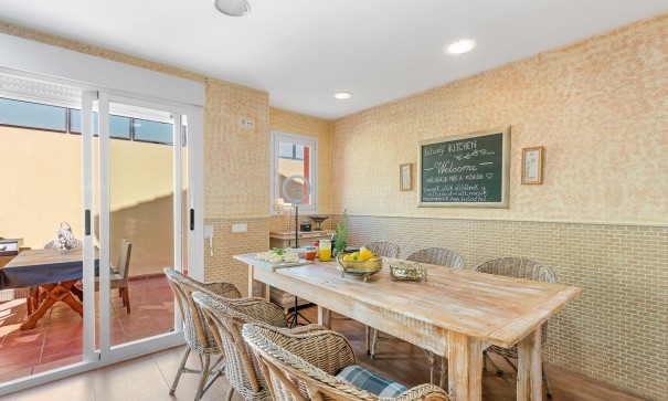 Sale - Detached Villa -
Alfaz del Pi - Alfas del Pí