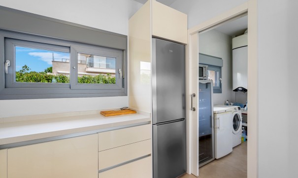 Sprzedaż - Willa wolnostojąca -
Orihuela - Vistabella Golf