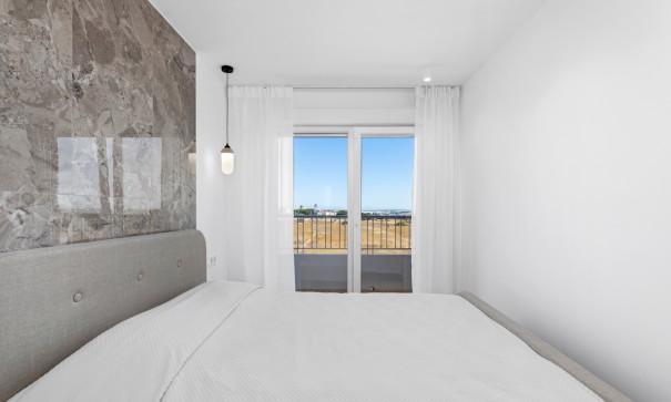 Revente - Appartement -
Punta Prima