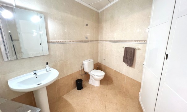 Sale - Commercial -
Guardamar del Segura