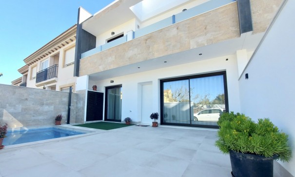 Venta - Casa de pueblo -
San Pedro del Pinatar - San Pedro de Pinatar